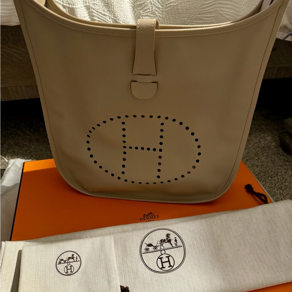 Hermès Epsom Evelyne III 33